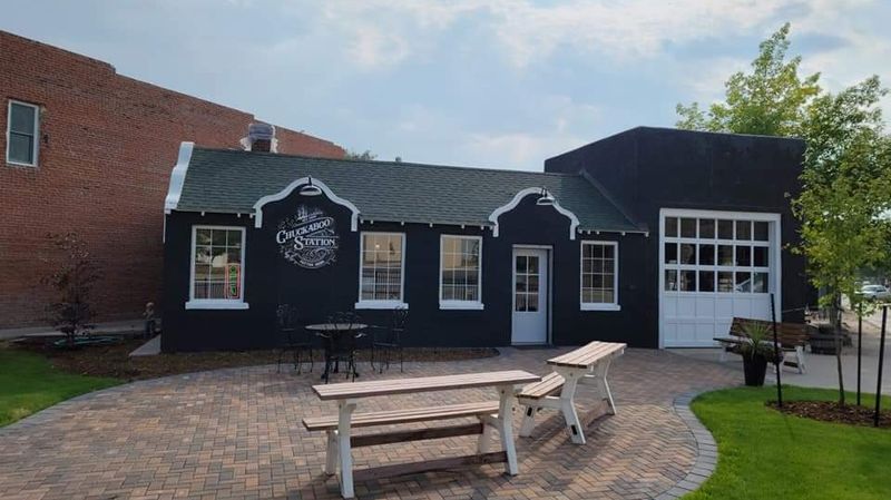 Nebraska's Funky Retro Village Is Made For A Slow Downtown Stroll - Decor Hint Sip Coffee Inside A Restored 1920s Filling Station