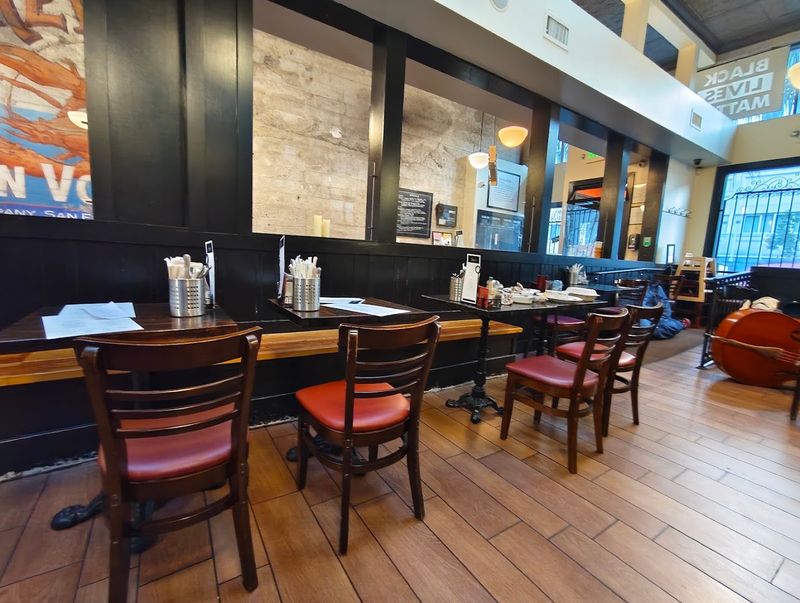 These 13 California Southern Restaurants Serve The Kind Of Comfort Food Worth Crossing The State For - Decor Hint Brenda's French Soul Food, San Francisco