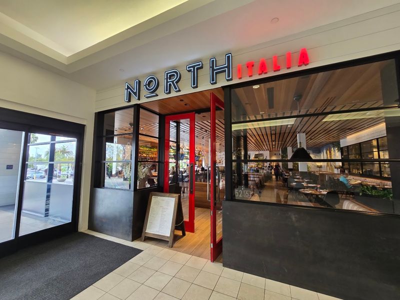 North Italia, Canoga Park, California