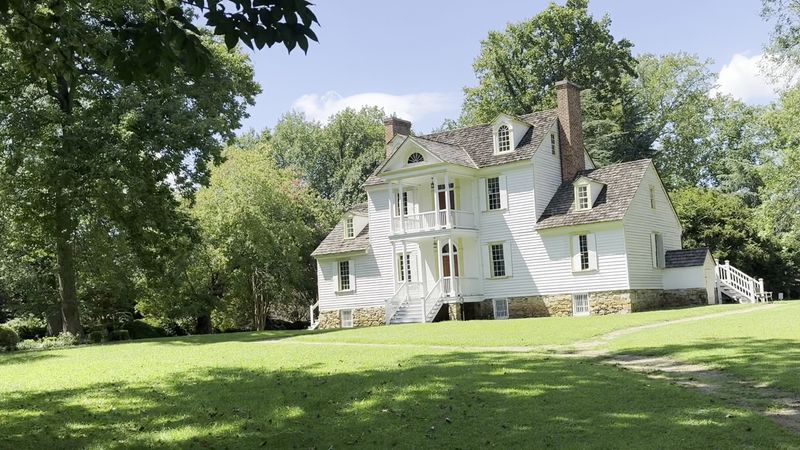 These 12 North Carolina Historic Homes Are Said To Be Real Paranormal Hotspots - Decor Hint Historic Rosedale
