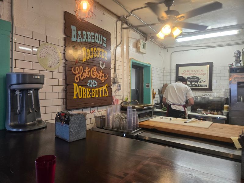 These 11 Under-The-Radar Northern California Restaurants Are Worth Building An Entire Food Trip Around - Decor Hint Lou's Luncheonette, Sonoma