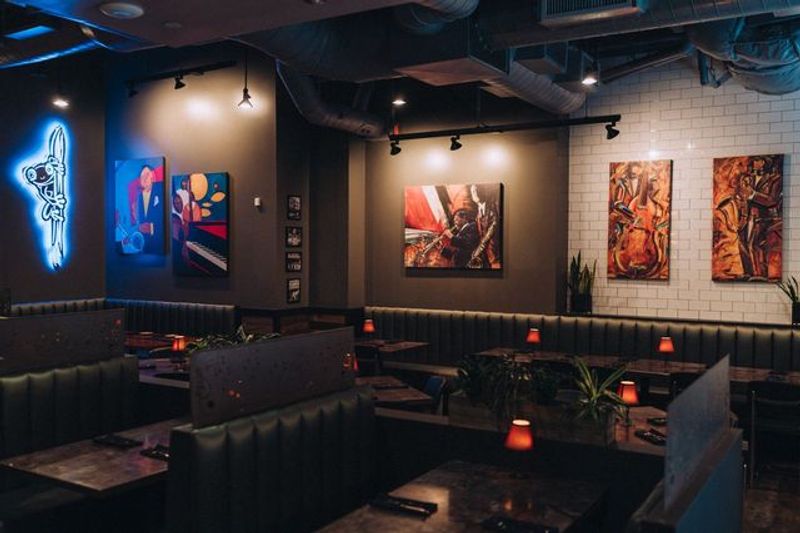 12 Sacramento, California Brunch Spots That Are Well Worth The Weekend Wait - Decor Hint Frog & Slim
