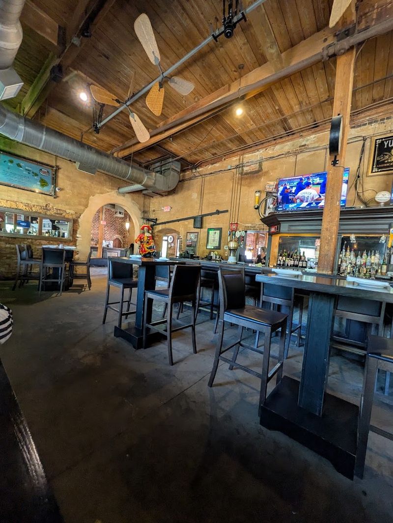 Brickhouse Tavern