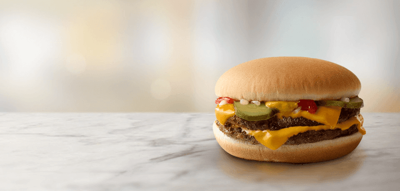 California Has A McDonald's So Retro It Looks More Like A 1950s Movie Set Than A Drive-Thru - Decor Hint Order Food From A Genuine Midcentury Landmark