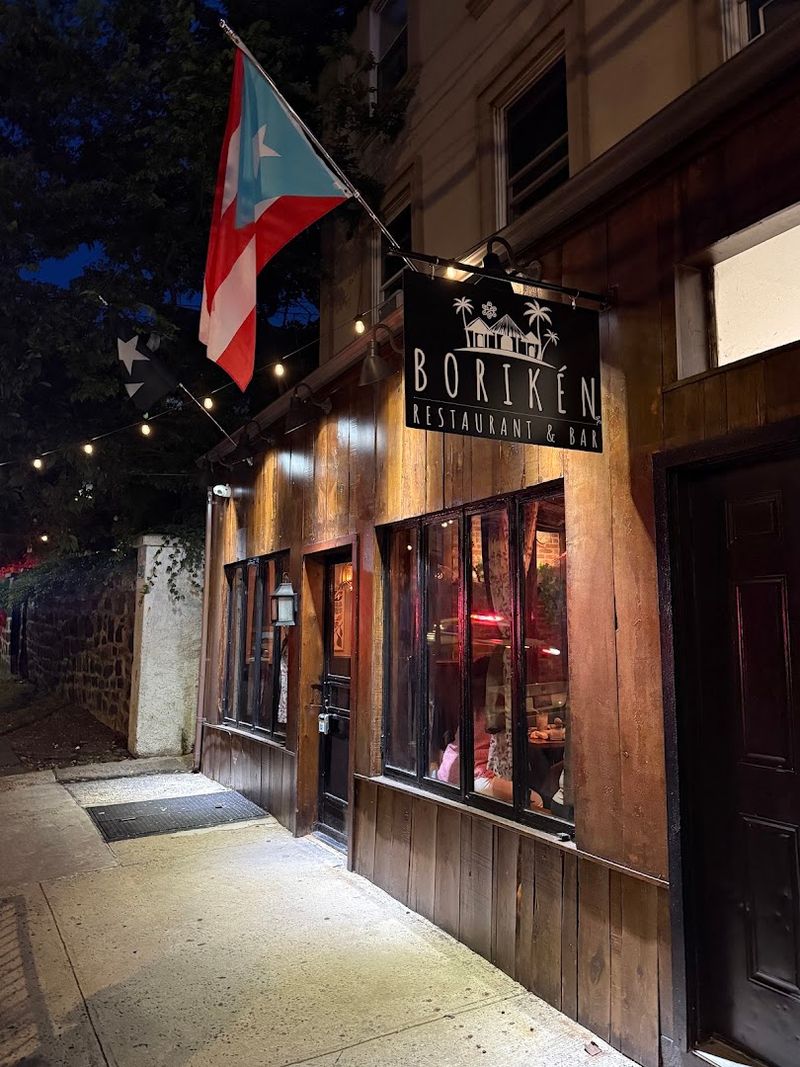 Boriken Restaurant & Bar, Staten Island
