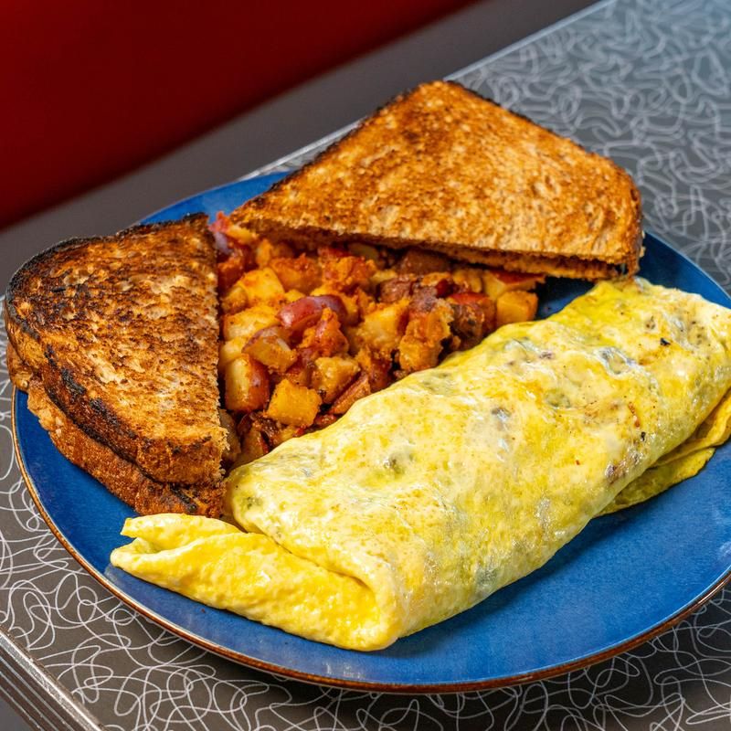 All-Day Breakfast Makes Every Visit Feel Unhurried