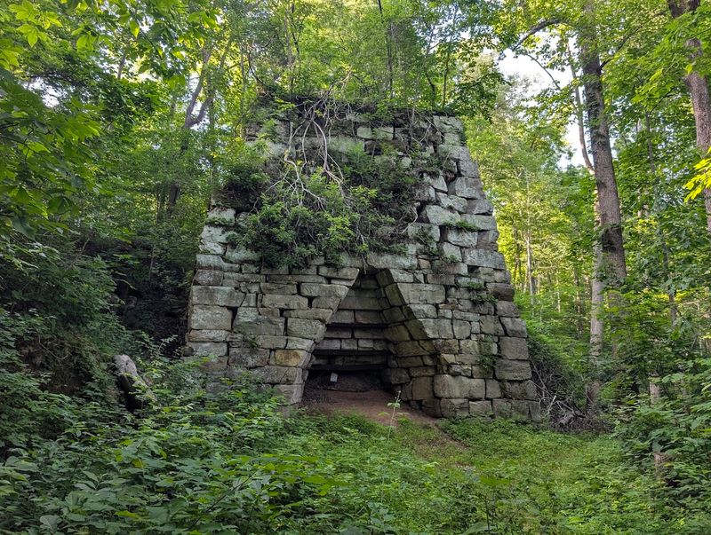 9 Historic Kentucky Ruins That Belong On Your Bucket List - Decor Hint Cottage Furnace