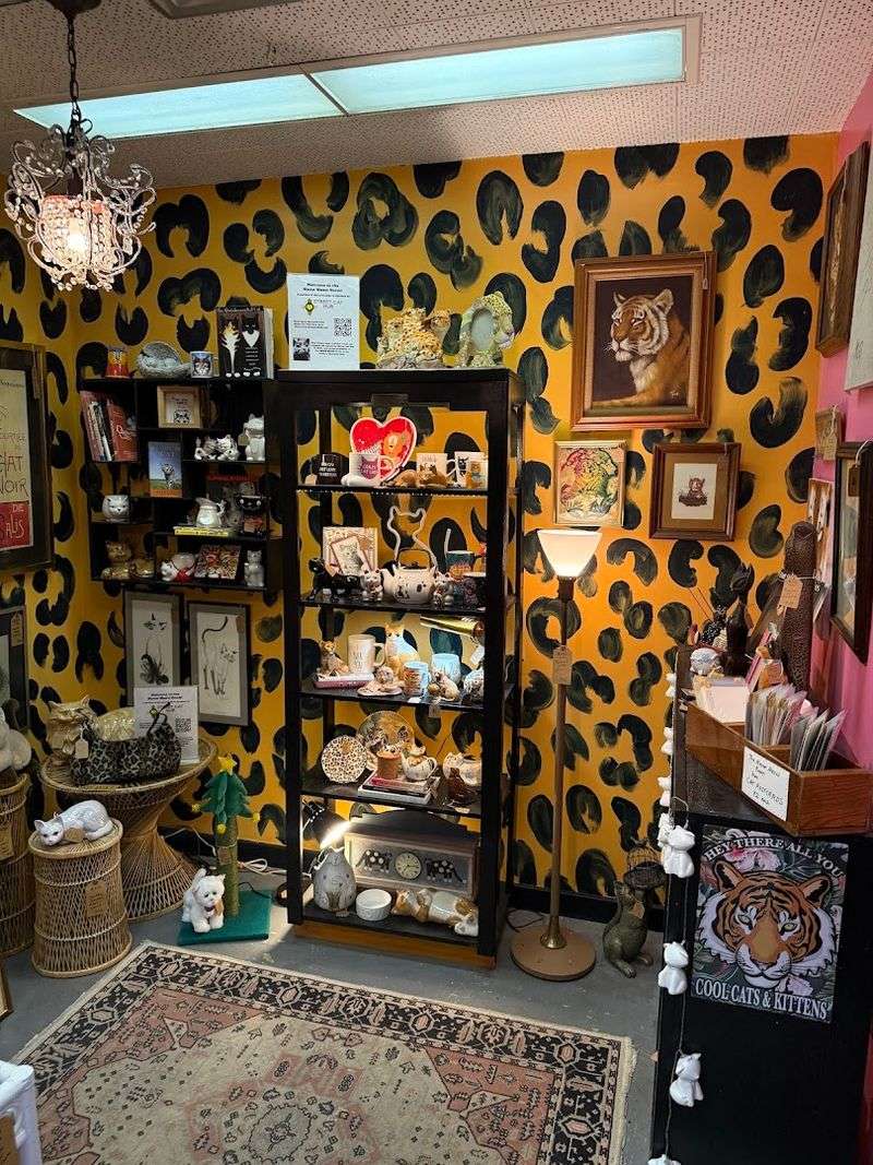 A New Mexico Antique Shop That Will Be The 2026 Destination Everyone Remembers - Decor Hint Southwest Art And Regional Treasures