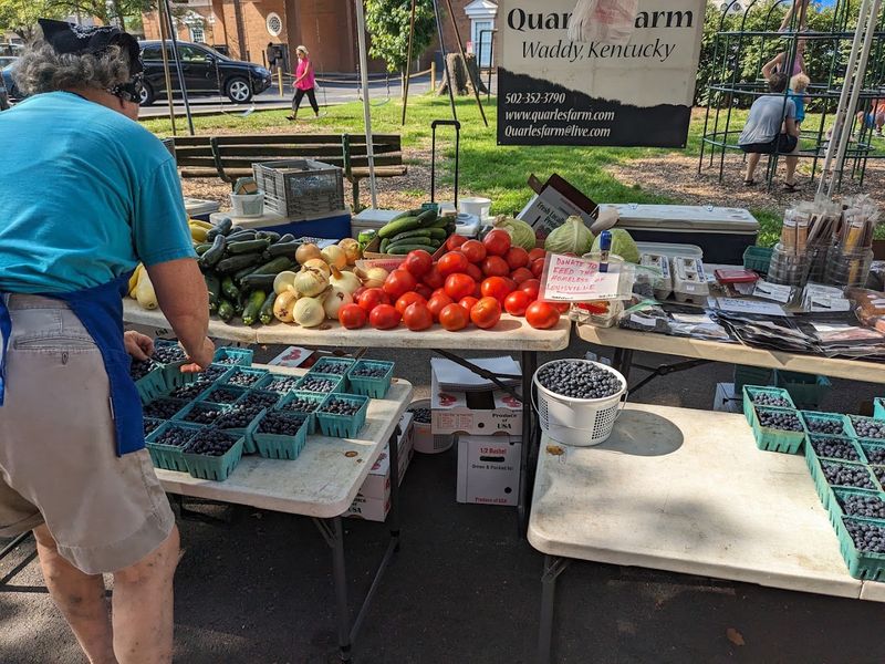 Douglass Loop Farmers Market In Louisville