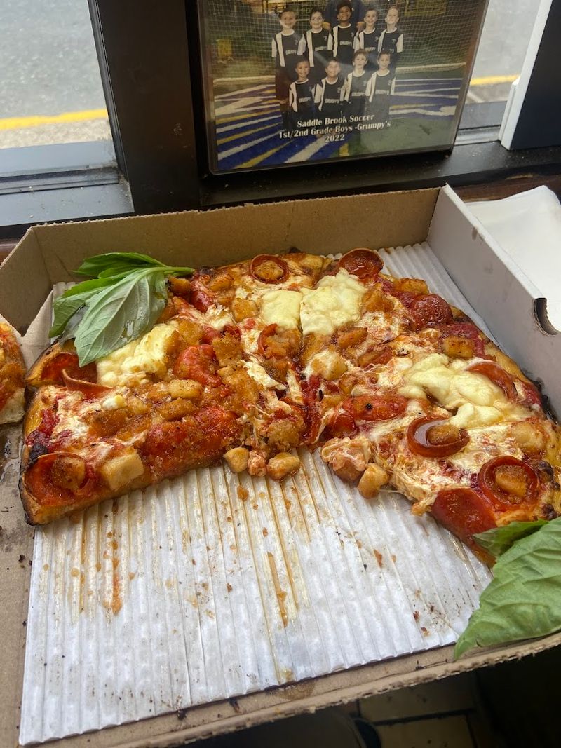 Grumpy's Sourdough Pizza Co., Saddle Brook
