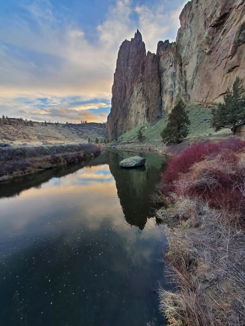 Smith Rock State Park, Crooked River