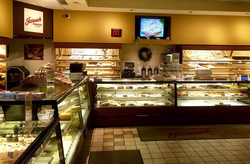 10 Humble Bakeries In Illinois Where The Donuts Are Absolutely Incredible - Decor Hint Jarosch Bakery, Elk Grove Village