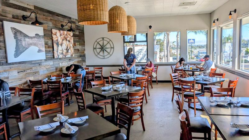 The Mom-And-Pop Restaurant In California Locals Say Serves The State's Very Best Seafood - Decor Hint The Relaxed Atmosphere Keeps The Meal Casual Instead Of Fussy