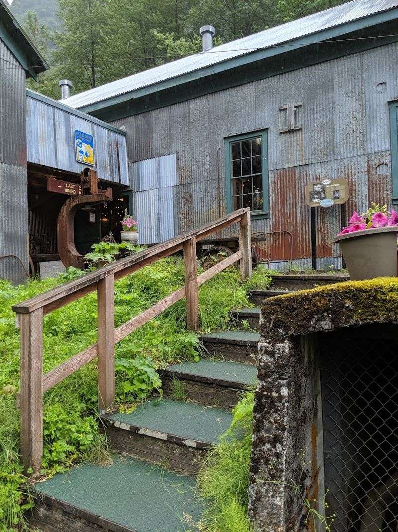 11 Fun Things To Do In Juneau, Alaska On Your Next Visit - Decor Hint Last Chance Mining Museum
