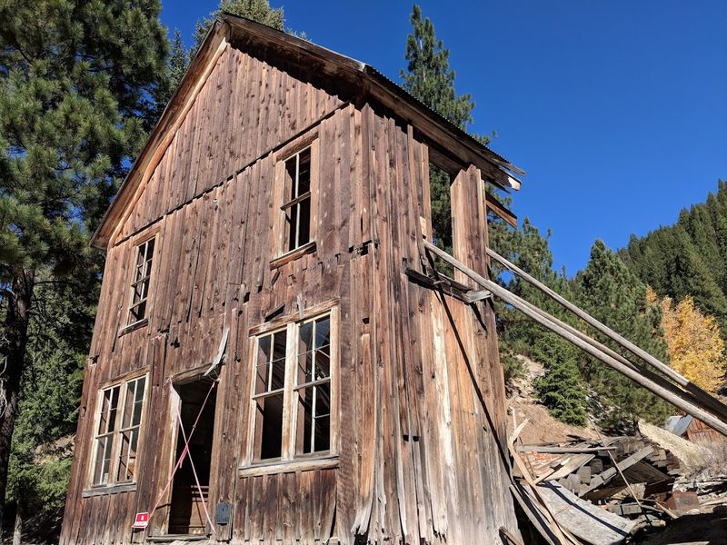 These 9 Idaho Mining Towns Have Stories Hidden Behind Their Empty Buildings - Decor Hint Rocky Bar - Northeast Of Mountain Home