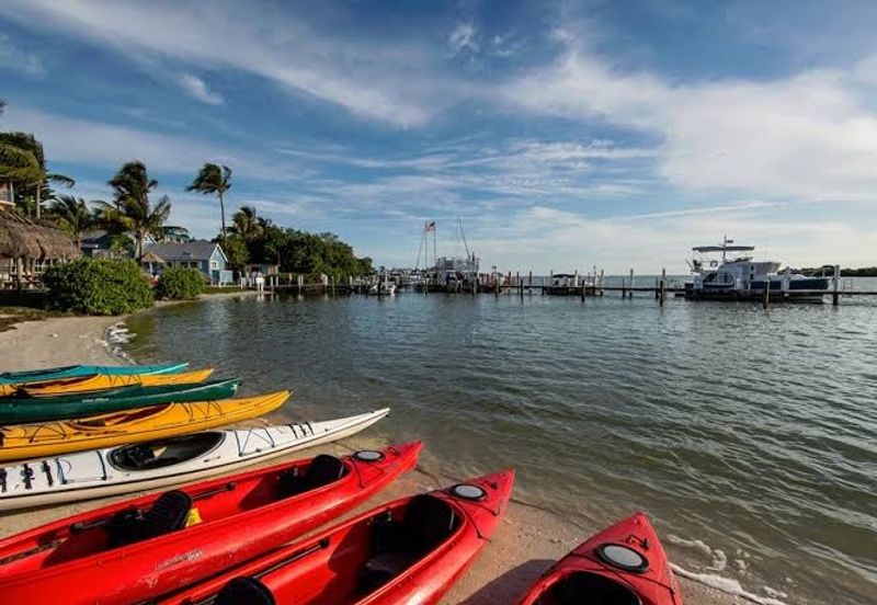 'Tween Waters Inn And Marina, Captiva Island