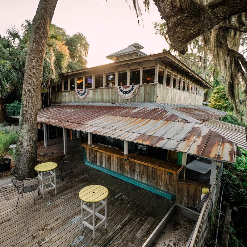 12 Top-Rated Seafood Restaurants In All Of Georgia - Decor Hint Sunbury Crab Company, Midway