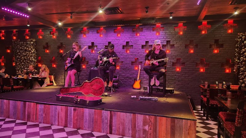 Live Music And Weekend Energy