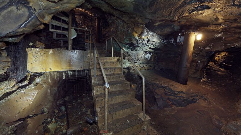 Old New-Gate Prison & Copper Mine, East Granby