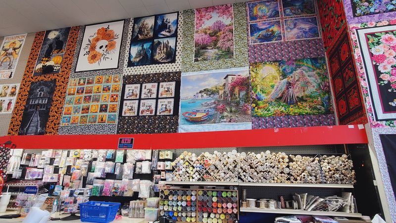Shoppers Can Sign Up For Sale Announcements