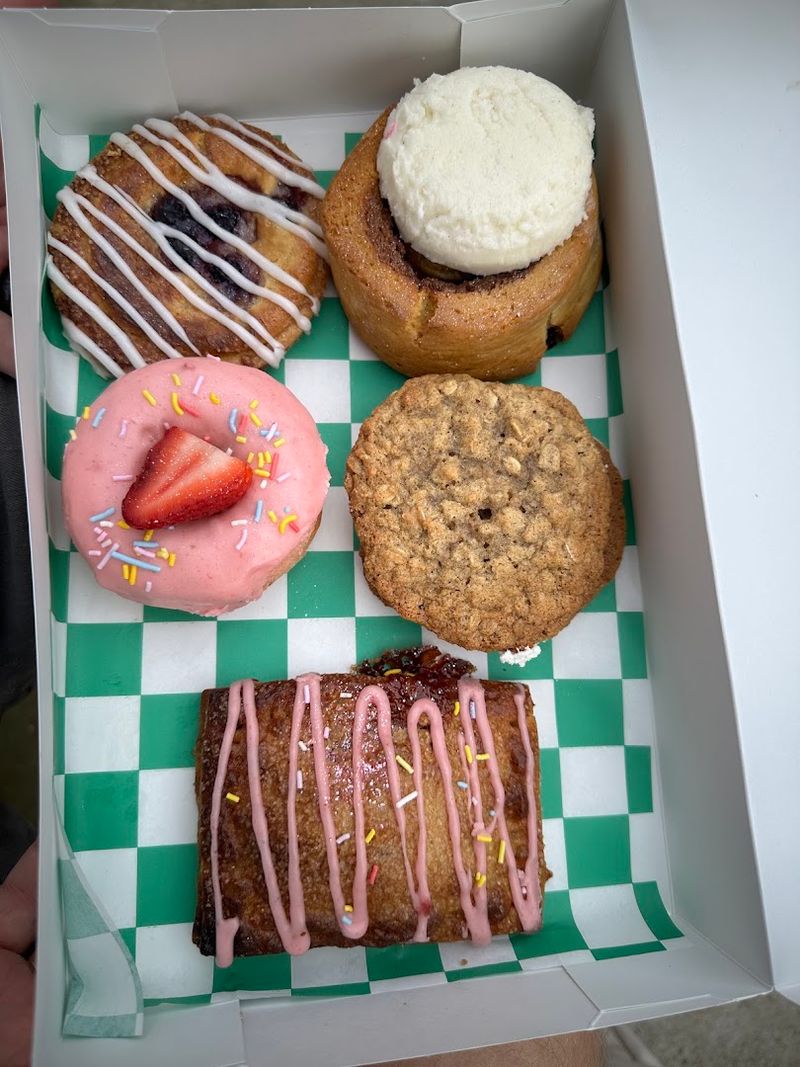 This Gluten-Free Bakery In Georgia Makes Baked Treats So Delicious You Won't Miss A Thing - Decor Hint Pop Tarts That Hit You Right In The Childhood
