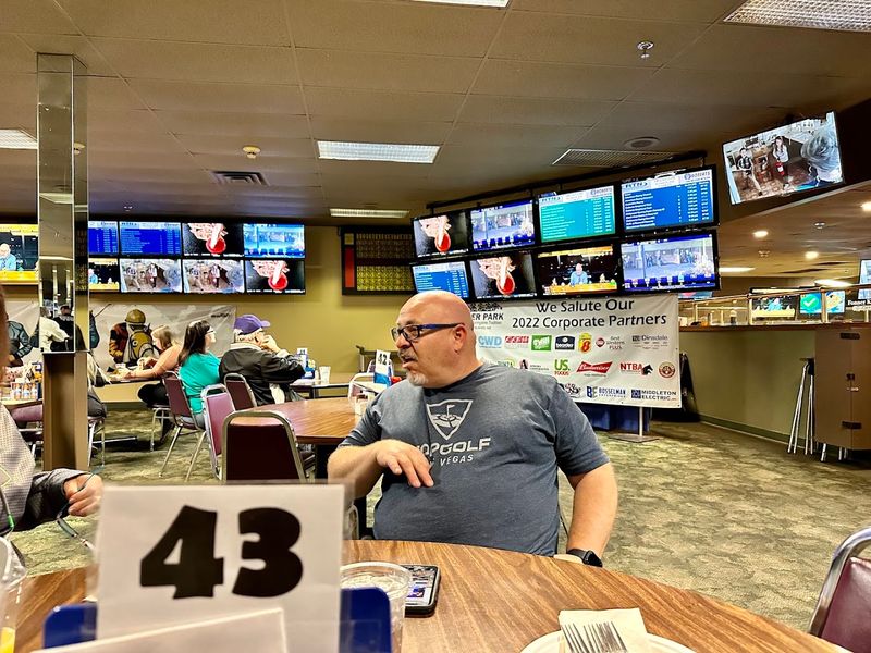 10 Nebraska Restaurants Where The Lunch Deal Steals The Entire Show - Decor Hint Finish Line Restaurant, Grand Island, Nebraska