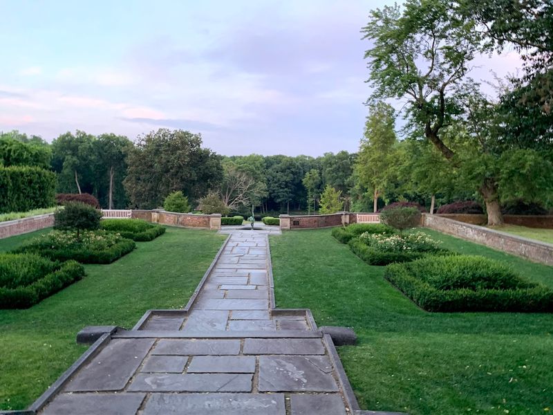 Get Ready To Fall In Love With The Most Storybook-Like Town In Connecticut - Decor Hint Waveny Park Looks Straight From A Fairytale