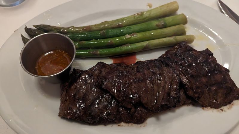 The Filet Mignon At This North Carolina Steakhouse Is So Tender, It's Worth The Drive - Decor Hint You May Come For The Filet And Stay For The Sauce