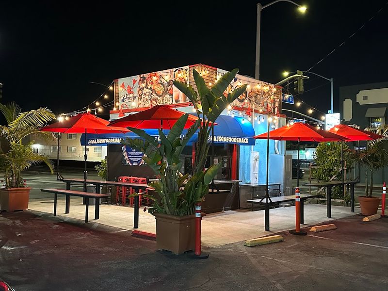A&J Seafood Shack, Cambodia Town