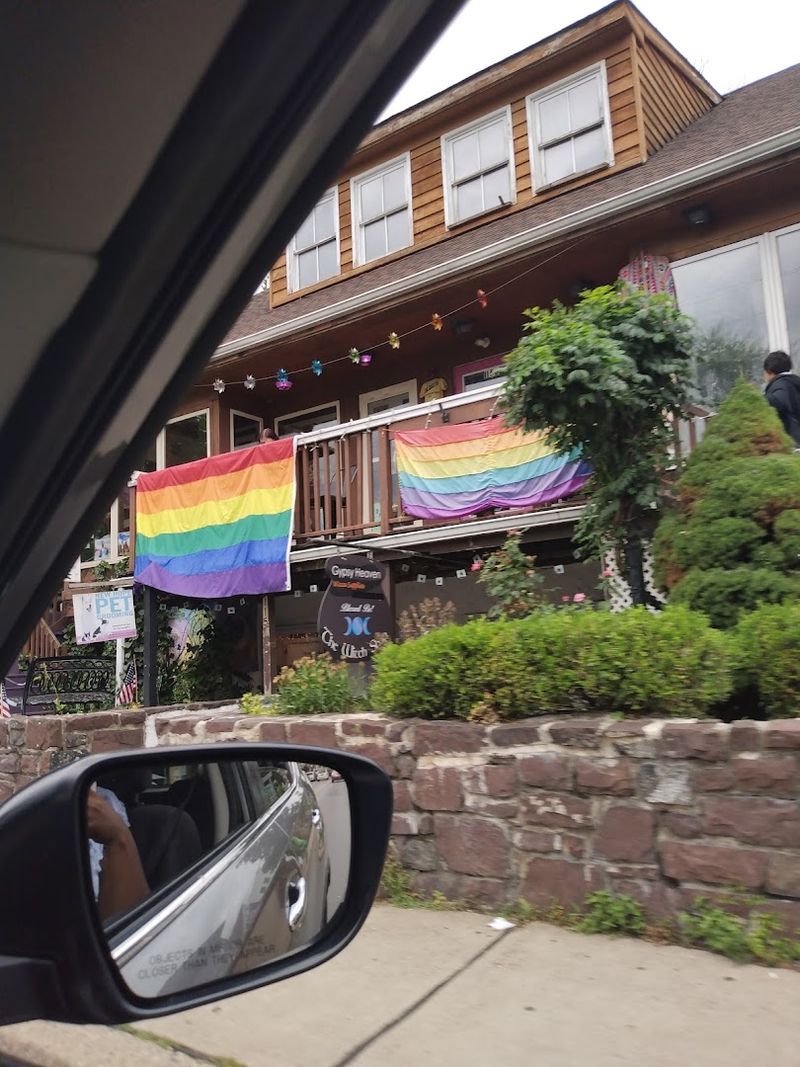 Retirees Are Moving To This Charming Small Town In Pennsylvania And It's Easy To See Why - Decor Hint A Community Calendar That Never Goes Quiet