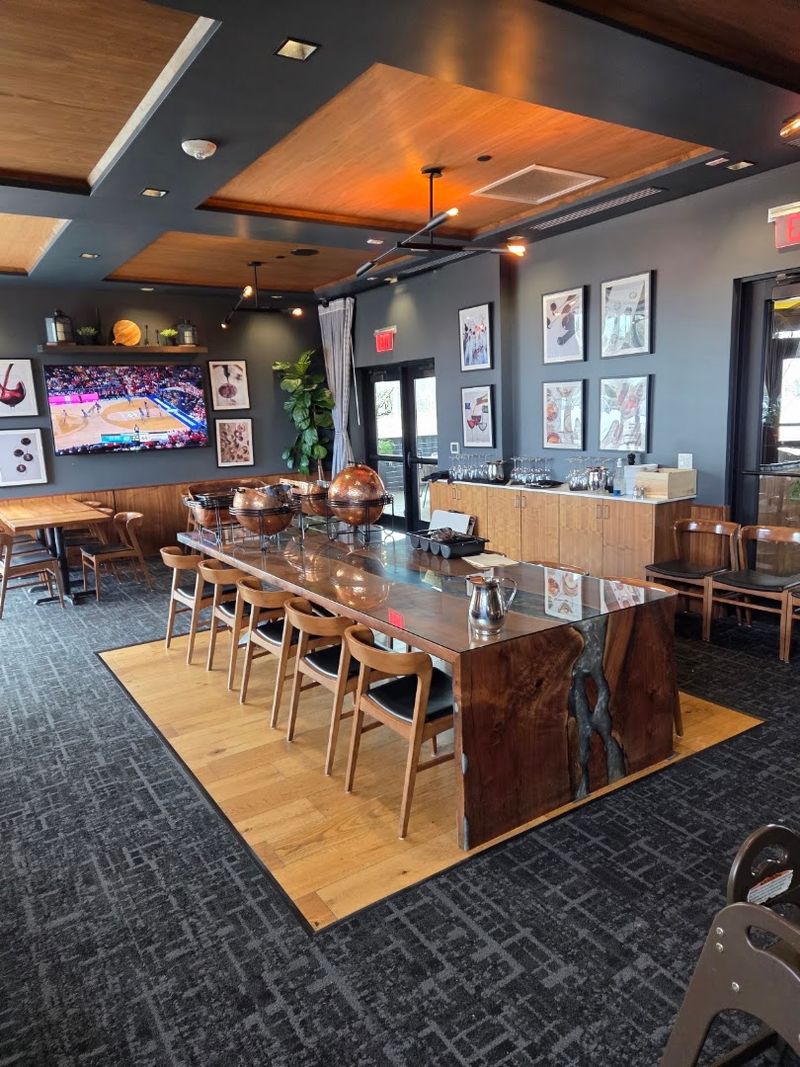 9 Idaho Restaurants Where Getting A Table Takes Planning - Decor Hint Crave Kitchen & Bar, Eagle