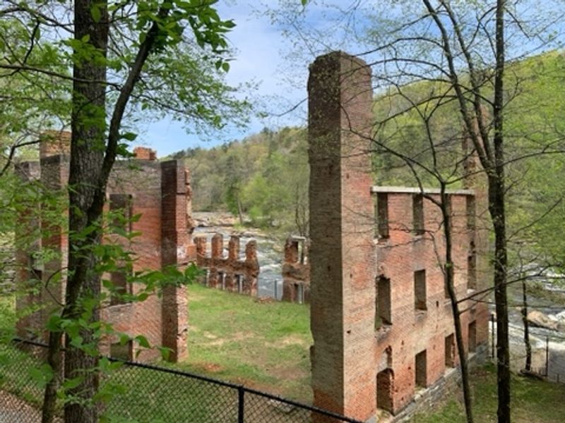 An Eerie Ghost Town Is Lurking In Georgia And It's Straight Out Of A Nightmare - Decor Hint Planning Your Visit Before You Go