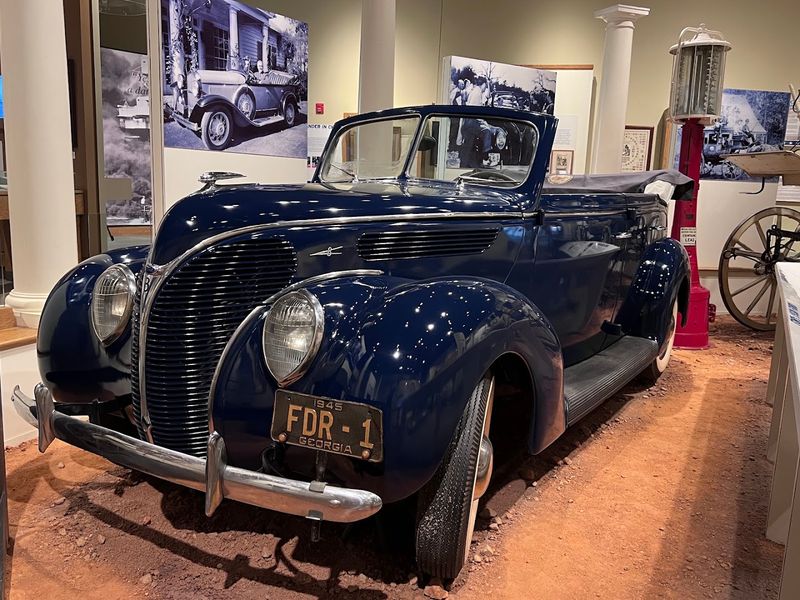 FDR's 1938 Ford And The Museum Exhibits