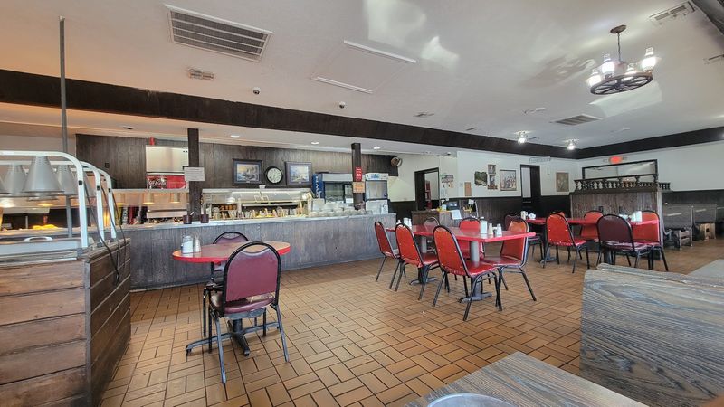 12 Budget-Friendly Kentucky Buffets Where You Can Feast Without Overspending - Decor Hint Watermill Restaurant, Cave City