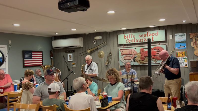 10 Connecticut Seafood Spots Where The Chowder Is Worth The Drive Alone - Decor Hint Bill's Seafood Restaurant, Westbrook