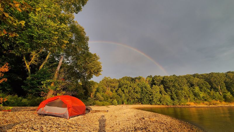 Kentucky Lake Is Practically Next Door
