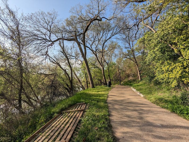June Hill Pape Riverwalk Trail, Bastrop