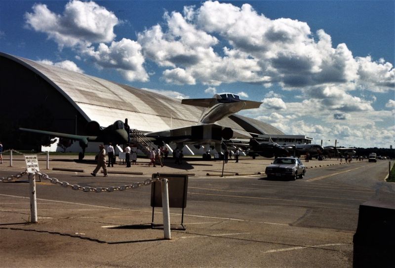 The World's Largest Military Aviation Museum Is In Ohio And Admission Is Free - Decor Hint Flight Simulators, The Air Park, And Planning Your Full Day