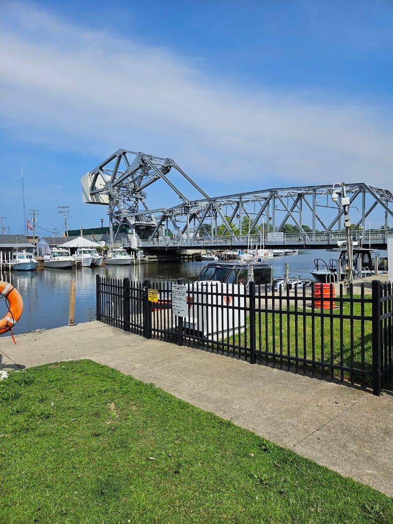 Ashtabula Harbor Riverwalk