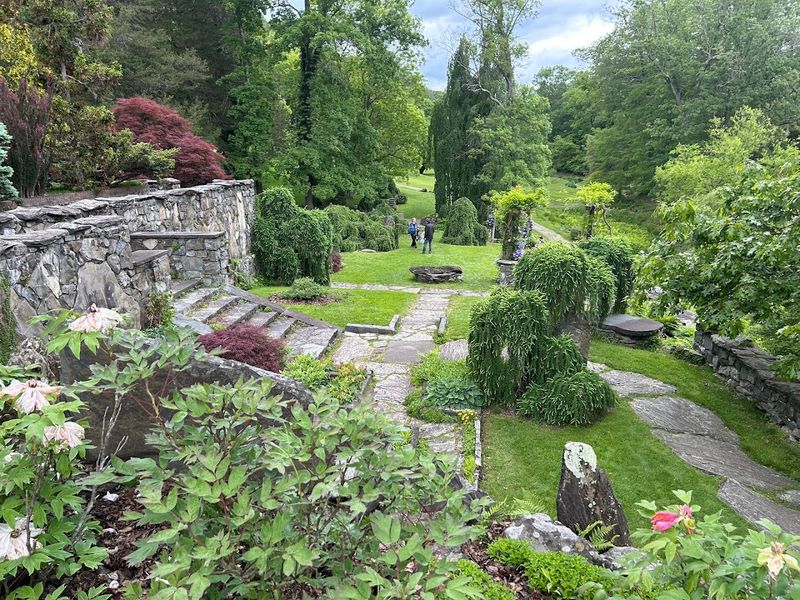 One Of New York's Most Stunning Botanical Gardens, And Barely Anyone Knows It's There - Decor Hint The Honest Case For Keeping It On Your List