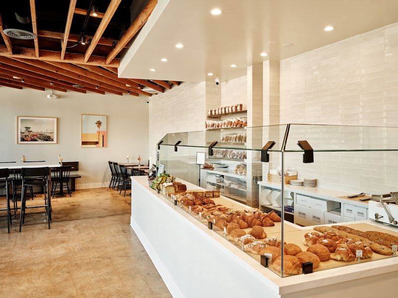 Lodge Bread Company, Los Angeles