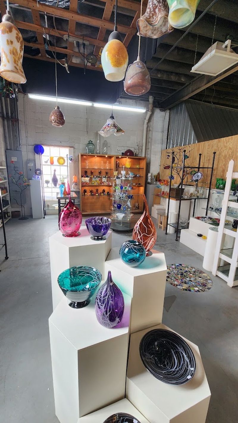 This Nebraska Warehouse Market Is A Treasure Trove Of Handmade Goods - Decor Hint Handmade Goods Worth Taking Home