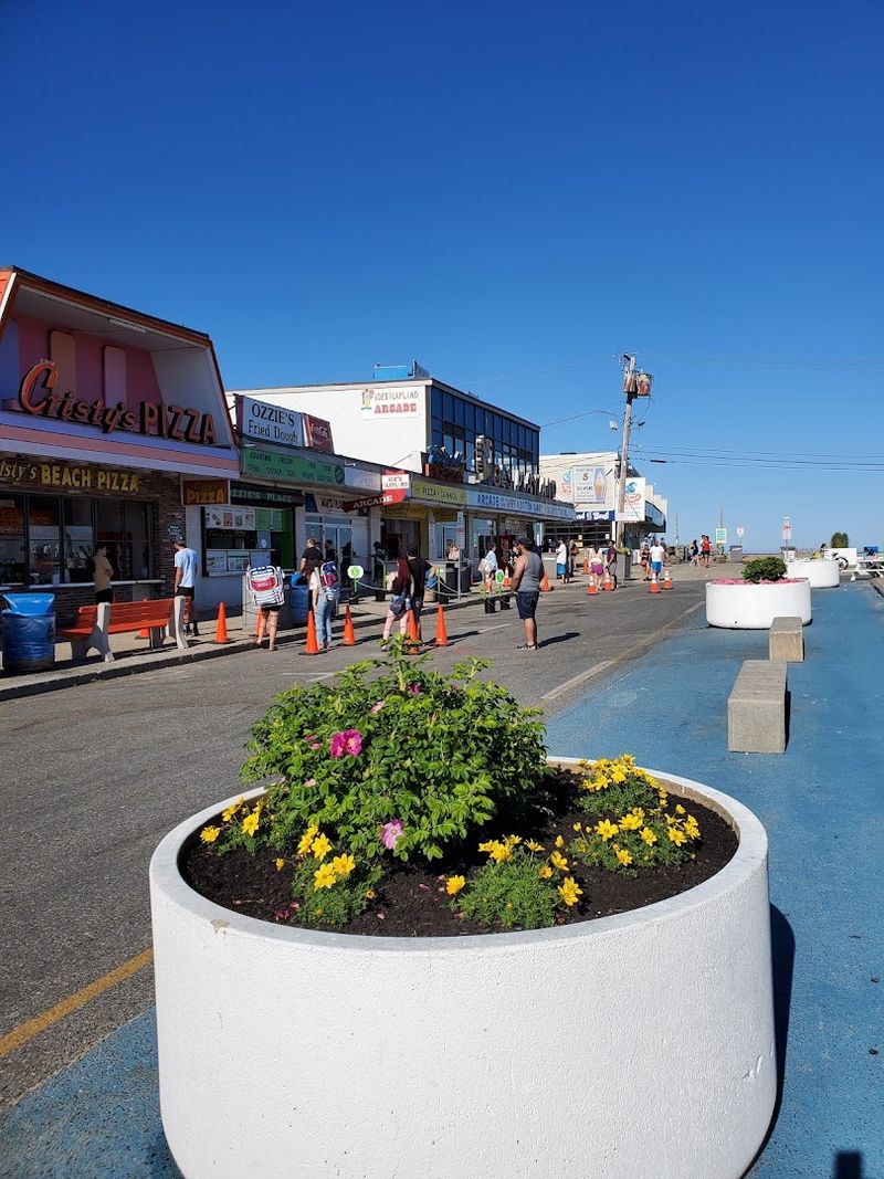 Salisbury, North Shore