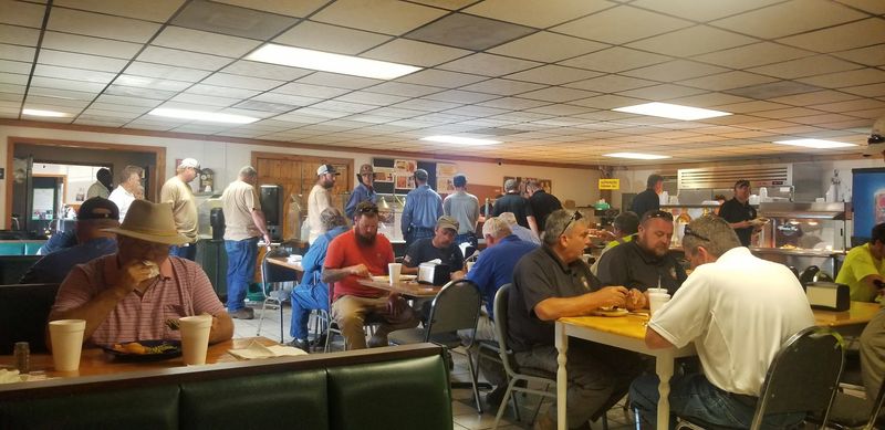 This North Carolina Buffet Still Uses 100-Year-Old Family Recipes, And The Cafeteria Line Is Bottomless - Decor Hint Look For Dessert Before Someone Else Claims The Cobbler