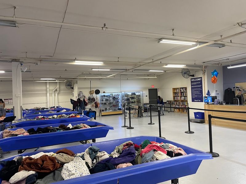 Goodwill Downtown Outlet Center, San Diego