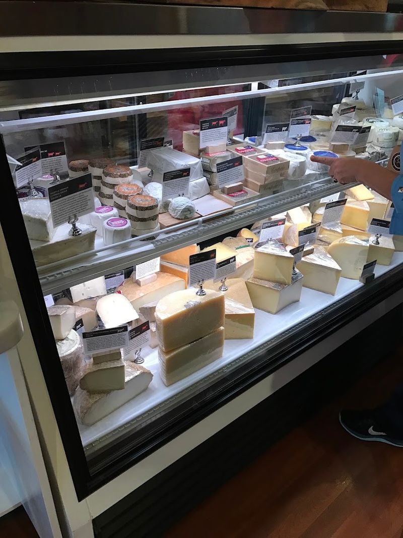 Artisan Cheese Company, Sarasota