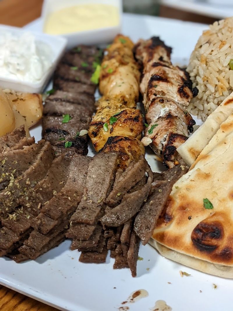 My Big Fat Greek Taverna, Dacula