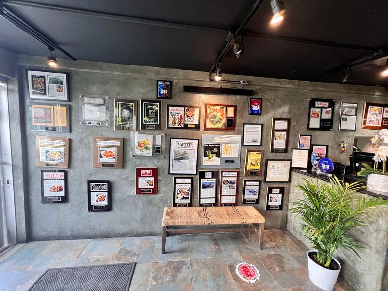 14 Mexican Spots Across Southern California That Are Nearly Impossible To Top - Decor Hint Coni'Seafood, Inglewood