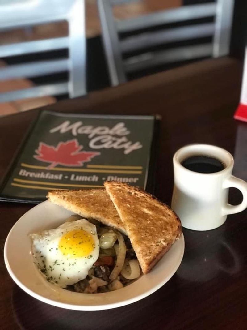 These 9 Vermont Restaurants Serve Unforgettable Food Behind Their Simple Looks - Decor Hint Maple City Diner, St Albans City