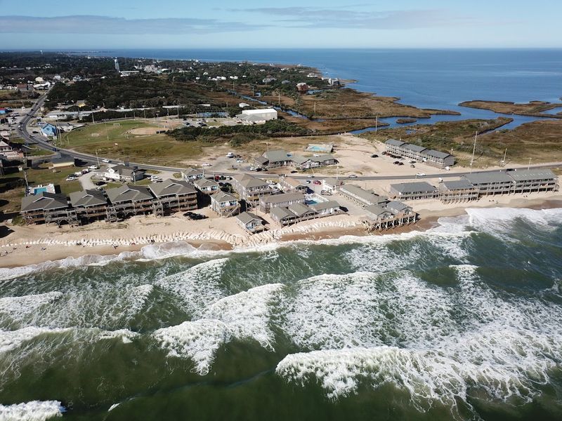 This Outer Banks Village Was Just Named America's Best Place To Spot Wild Dolphins - Decor Hint Local Boat Trips Bring The Sightings Even Closer